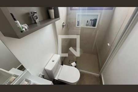 Apartamento à venda com 155m², 3 quartos e 3 vagas Apartamento à venda com 155m², 3 quartos e 3 vagasBanheiro da Suíte 2