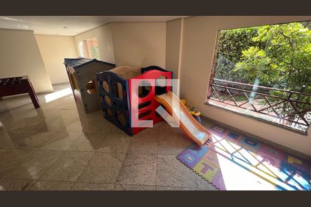 Apartamento à venda com 155m², 3 quartos e 3 vagas Apartamento à venda com 155m², 3 quartos e 3 vagasBrinquedoteca