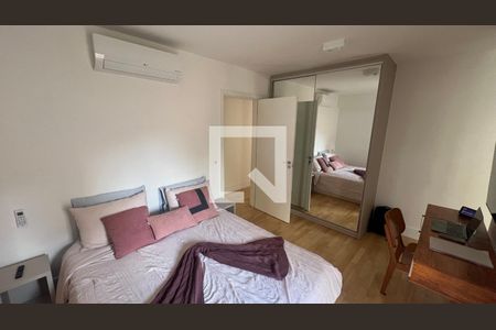 Apartamento à venda com 155m², 3 quartos e 3 vagas Apartamento à venda com 155m², 3 quartos e 3 vagasSuite 1