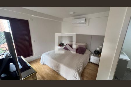Apartamento à venda com 155m², 3 quartos e 3 vagas Apartamento à venda com 155m², 3 quartos e 3 vagasSuite 3