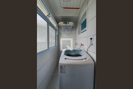 Apartamento à venda com 72m², 2 quartos e 1 vaga Apartamento à venda com 72m², 2 quartos e 1 vagaÁrea de Serviço