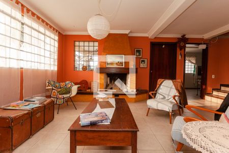 Sala de casa para alugar com 5 quartos, 460m² em Boa Vista, Curitiba
