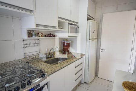 Apartamento para alugar com 68m², 2 quartos e 2 vagas Apartamento para alugar com 68m², 2 quartos e 2 vagasCozinha