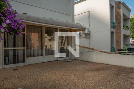 Casa à venda com 540m², 6 quartos e 2 vagasQuintal