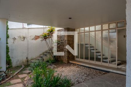 Casa à venda com 540m², 6 quartos e 2 vagasQuintal