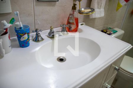 Casa à venda com 380m², 4 quartos e 5 vagas Casa à venda com 380m², 4 quartos e 5 vagasBanheiro do Quarto 3