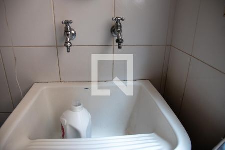 Casa à venda com 380m², 4 quartos e 5 vagas Casa à venda com 380m², 4 quartos e 5 vagasÁrea de Serviço