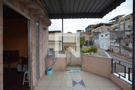 Varanda da frente de apartamento para alugar com 1 quarto, 40m² em Brás de Pina, Rio de Janeiro