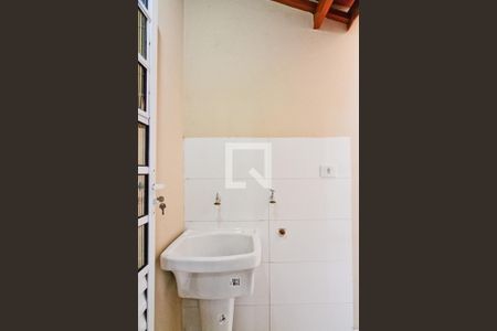 Casa de condomínio para alugar com 72m², 2 quartos e 1 vaga Casa de condomínio para alugar com 72m², 2 quartos e 1 vagaÁrea de Serviço