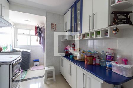 Apartamento à venda com 63m², 2 quartos e 1 vagaCozinha