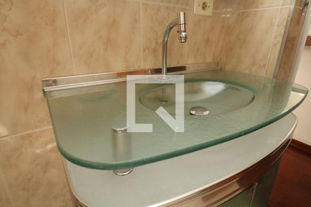 Casa à venda com 140m², 3 quartos e 1 vagaBanheiro 1