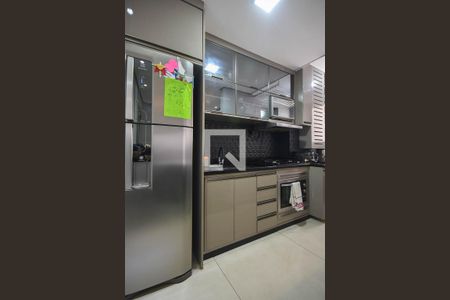 Apartamento à venda com 51m², 2 quartos e 1 vaga Apartamento à venda com 51m², 2 quartos e 1 vagaCozinha