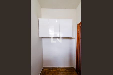 Apartamento à venda com 130m², 2 quartos e sem vagaQuarto de serviço