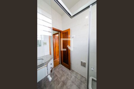 Apartamento à venda com 130m², 2 quartos e sem vagaBanheiro