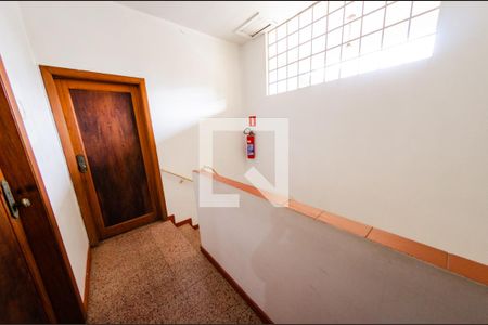 Apartamento à venda com 130m², 2 quartos e sem vagaCorredor