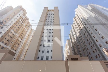 Apartamento para alugar com 50m², 2 quartos e sem vaga Apartamento para alugar com 50m², 2 quartos e sem vagaFachada