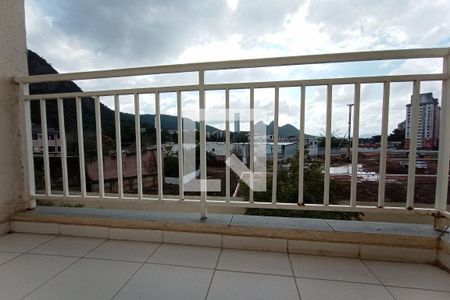 Apartamento para alugar com 53m², 2 quartos e 1 vagaVaranda