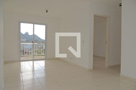 Sala de apartamento para alugar com 2 quartos, 53m² em Jacarepaguá, Rio de Janeiro