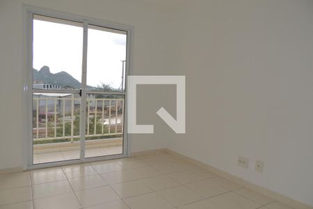 Sala de apartamento para alugar com 2 quartos, 53m² em Jacarepaguá, Rio de Janeiro