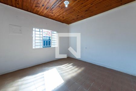 Quarto 2 de casa para alugar com 2 quartos, 70m² em Vila Alpina, São Paulo