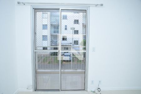 Sala de apartamento para alugar com 2 quartos, 51m² em Jardim Monte Santo, Cotia