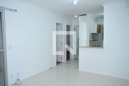 Sala de apartamento para alugar com 2 quartos, 51m² em Jardim Monte Santo, Cotia