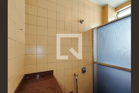 Apartamento à venda com 70m², 3 quartos e sem vagaBanheiro