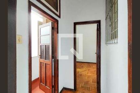 Corredor de apartamento à venda com 3 quartos, 70m² em São Cristóvão, Rio de Janeiro