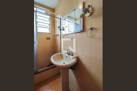 Apartamento à venda com 70m², 3 quartos e sem vagaBanheiro