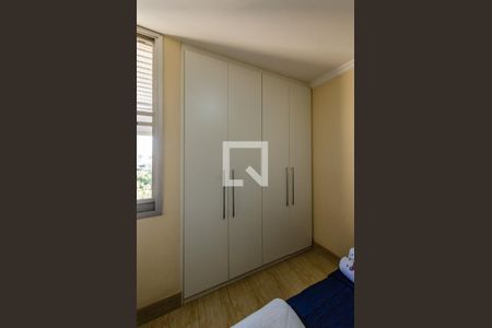 Quarto 1 de apartamento à venda com 2 quartos, 75m² em Ponte Preta, Campinas