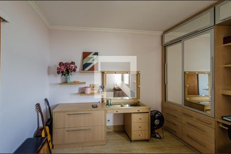 Quarto 2 de apartamento à venda com 2 quartos, 75m² em Ponte Preta, Campinas