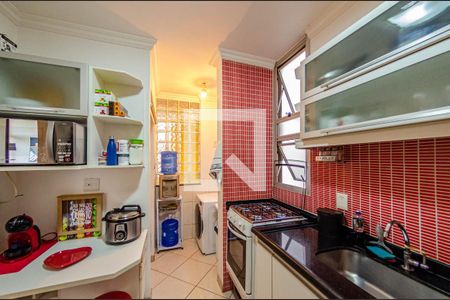 Apartamento à venda com 75m², 2 quartos e 1 vaga Apartamento à venda com 75m², 2 quartos e 1 vagaCozinha e Área de Serviço