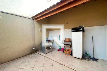 Casa à venda com 123m², 2 quartos e 2 vagasQuinta/Area de Serviço