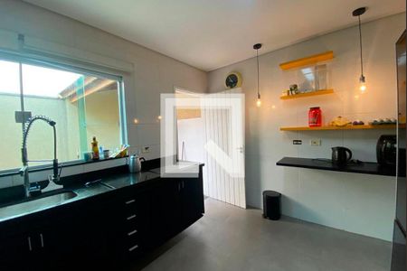 Casa à venda com 123m², 2 quartos e 2 vagasCozinha