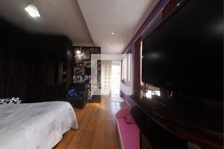 Casa à venda com 100m², 2 quartos e 2 vagasQuarto