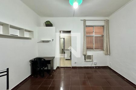 Sala/Quarto de kitnet/studio para alugar com 1 quarto, 26m² em Centro, Rio de Janeiro