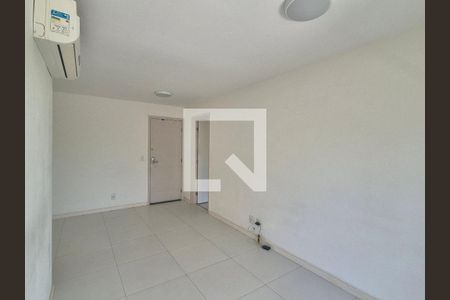 Apartamento para alugar com 70m², 2 quartos e 1 vaga Apartamento para alugar com 70m², 2 quartos e 1 vagaSala