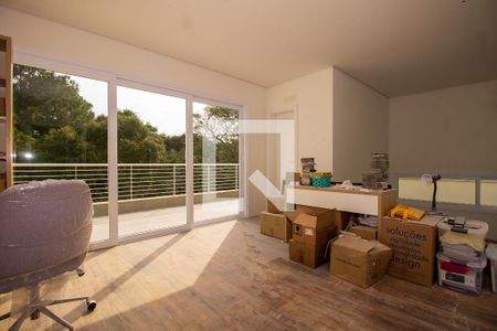 Casa de condomínio à venda com 277m², 3 quartos e 3 vagasEscritório