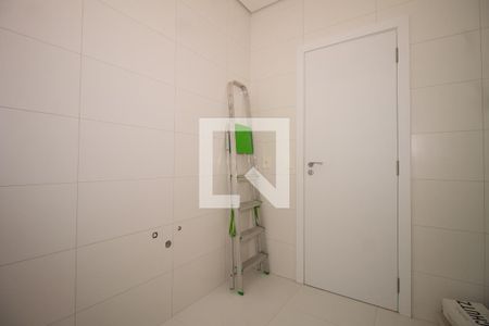 Casa de condomínio à venda com 277m², 3 quartos e 3 vagasBanheiro