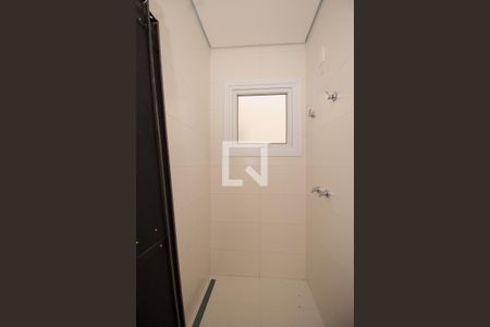 Casa de condomínio à venda com 277m², 3 quartos e 3 vagasBanheiro de Serviço