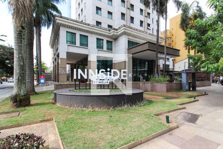 Apartamento para alugar com 37m², 1 quarto e 1 vaga Apartamento para alugar com 37m², 1 quarto e 1 vagaFachada