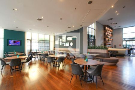 Apartamento para alugar com 37m², 1 quarto e 1 vaga Apartamento para alugar com 37m², 1 quarto e 1 vagaÁrea comum - Restaurante