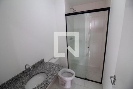 Apartamento à venda com 71m², 3 quartos e 1 vaga Apartamento à venda com 71m², 3 quartos e 1 vagaBanheiro