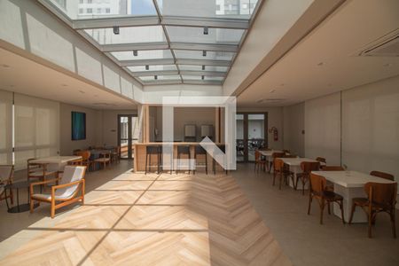 Apartamento à venda com 71m², 3 quartos e 1 vaga Apartamento à venda com 71m², 3 quartos e 1 vagaÁrea comum - Salão de festas