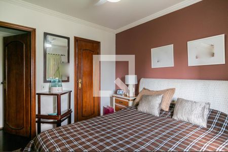 Apartamento à venda com 234m², 4 quartos e 3 vagas Apartamento à venda com 234m², 4 quartos e 3 vagasSuíte