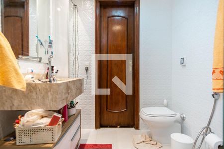 Apartamento à venda com 234m², 4 quartos e 3 vagas Apartamento à venda com 234m², 4 quartos e 3 vagasBanheiro