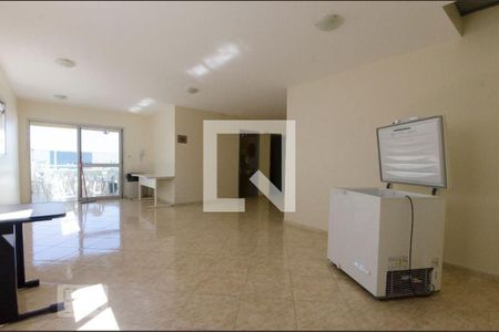 Apartamento à venda com 234m², 4 quartos e 3 vagas Apartamento à venda com 234m², 4 quartos e 3 vagasSalão de festas