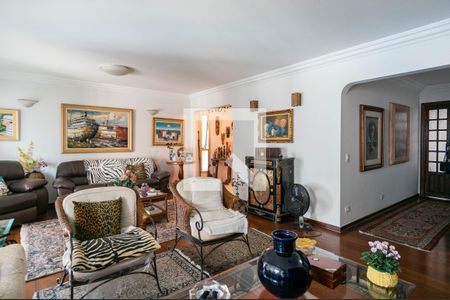 Apartamento à venda com 234m², 4 quartos e 3 vagas Apartamento à venda com 234m², 4 quartos e 3 vagasSala