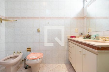 Apartamento à venda com 234m², 4 quartos e 3 vagas Apartamento à venda com 234m², 4 quartos e 3 vagasBanheiro