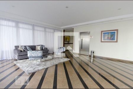 Apartamento à venda com 234m², 4 quartos e 3 vagas Apartamento à venda com 234m², 4 quartos e 3 vagasHall